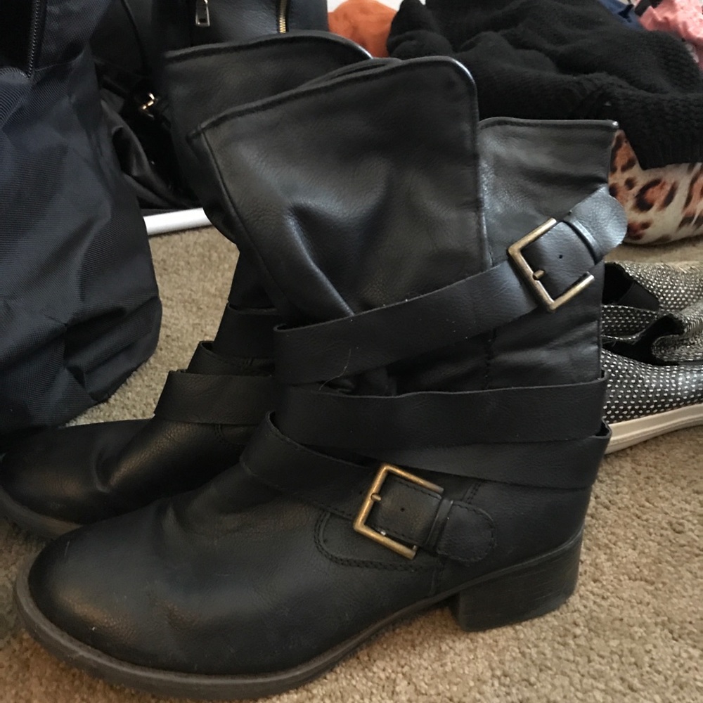 Black boots